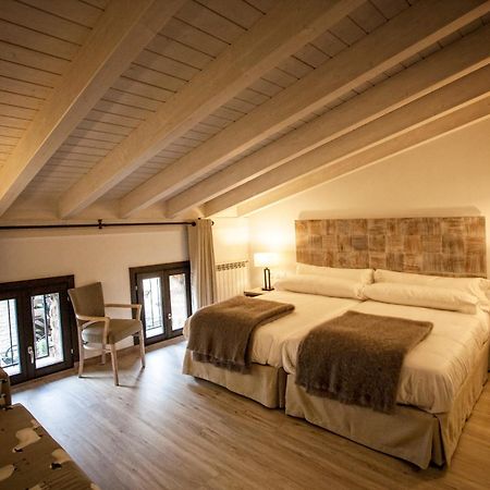 Hotel Pura Vida Valganon ภายนอก รูปภาพ