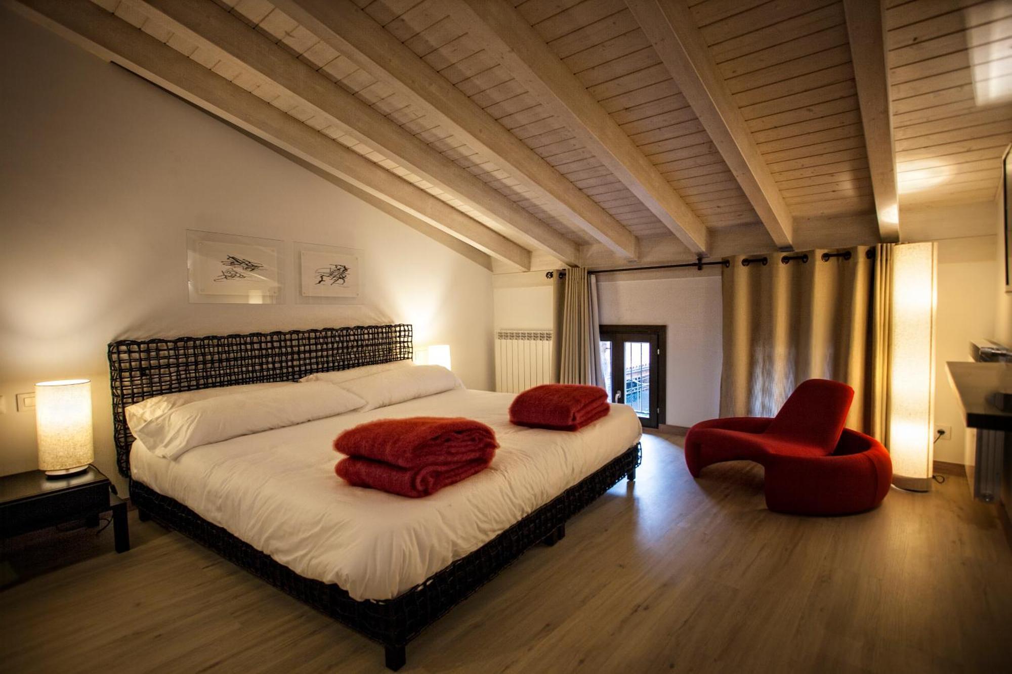 Hotel Pura Vida Valganon ภายนอก รูปภาพ